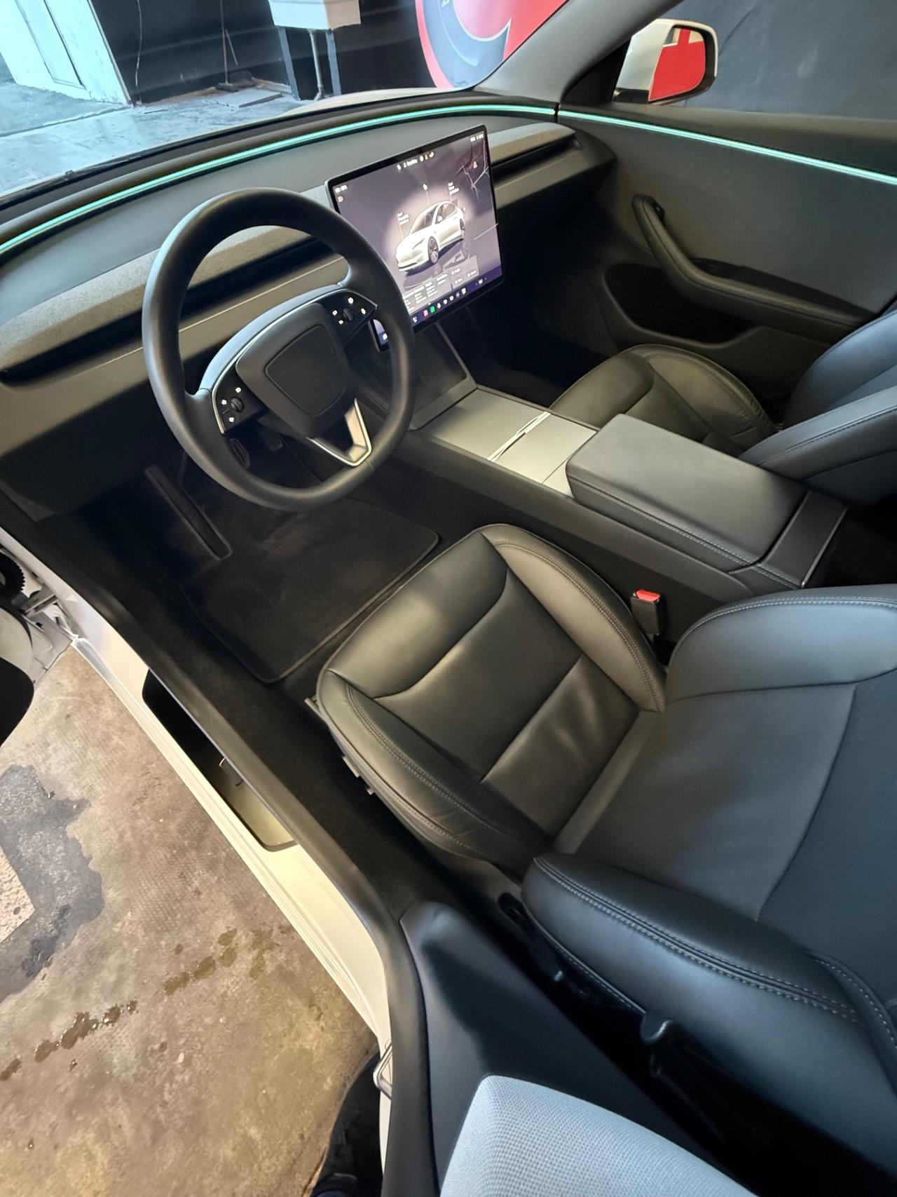 Tesla Model 3 NV35 RWD Premium