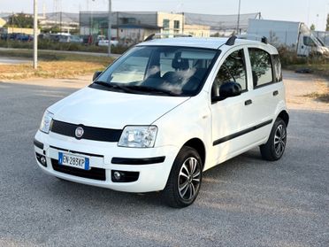 Fiat Panda 1.4 metano 2012 neopatentati