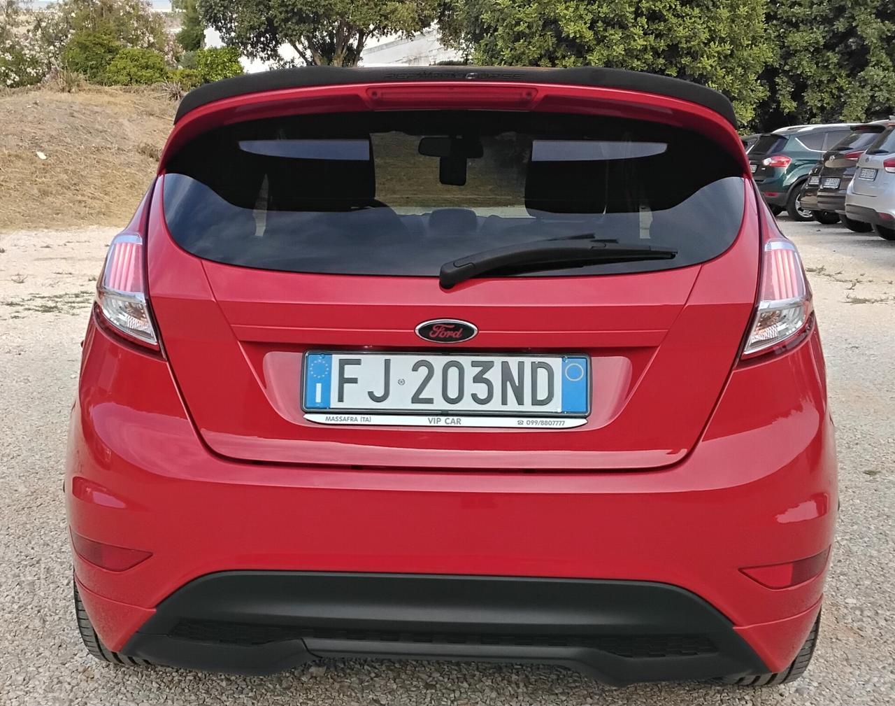Ford Fiesta 1.5 TDCi 75CV 5 porte ST-Line