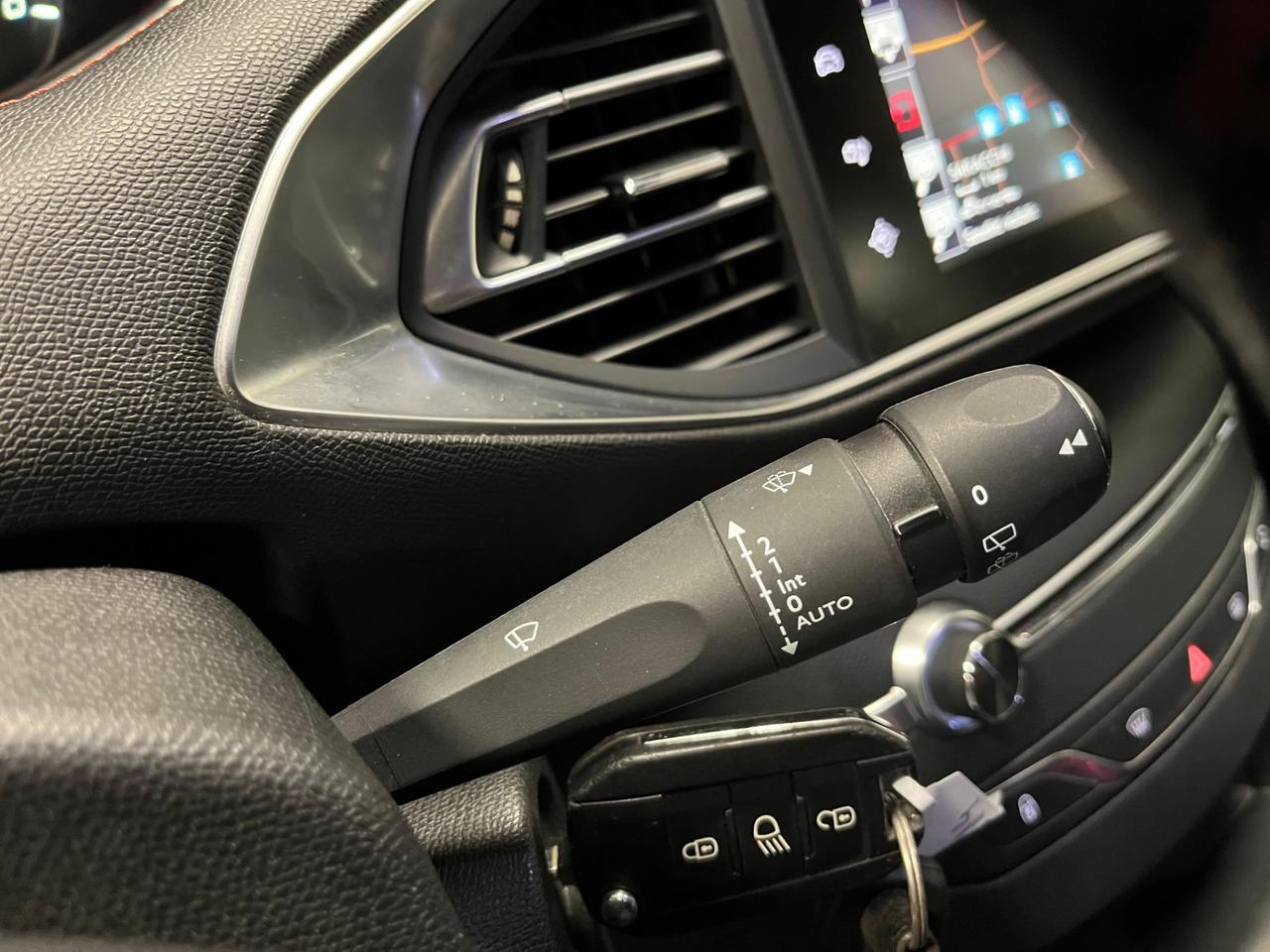 Peugeot 308 BlueHDi 120 S&S EAT6 SW GT Line