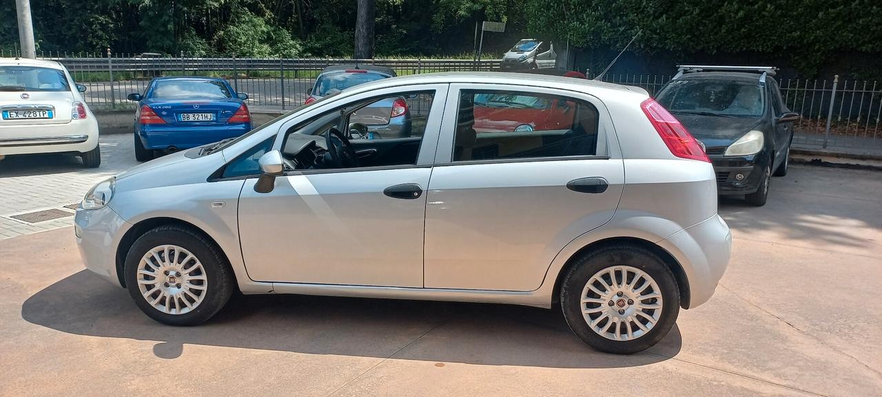 Fiat Punto 1.2 8V 5 porte Street