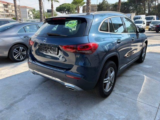 MERCEDES-BENZ GLA 200 d Sport Automatic