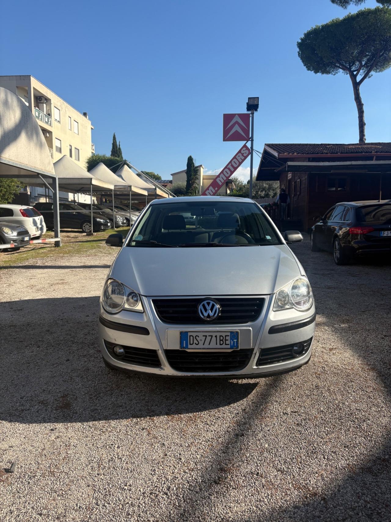 Volkswagen Polo 1.4/69CV TDI 5p. Neopatentati