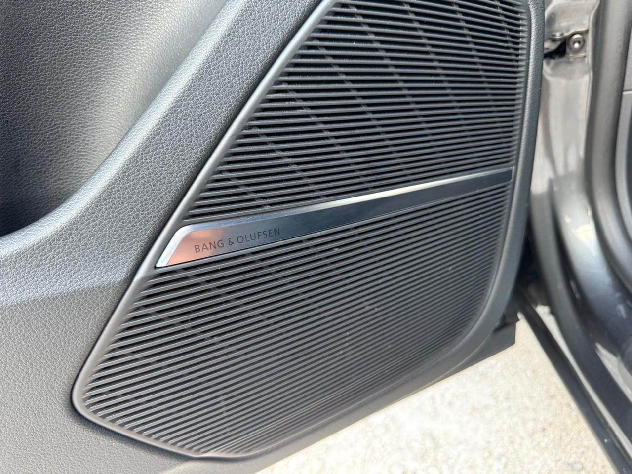 Audi Q8 50 TDI 286 CV quattro tiptronic Sport Full