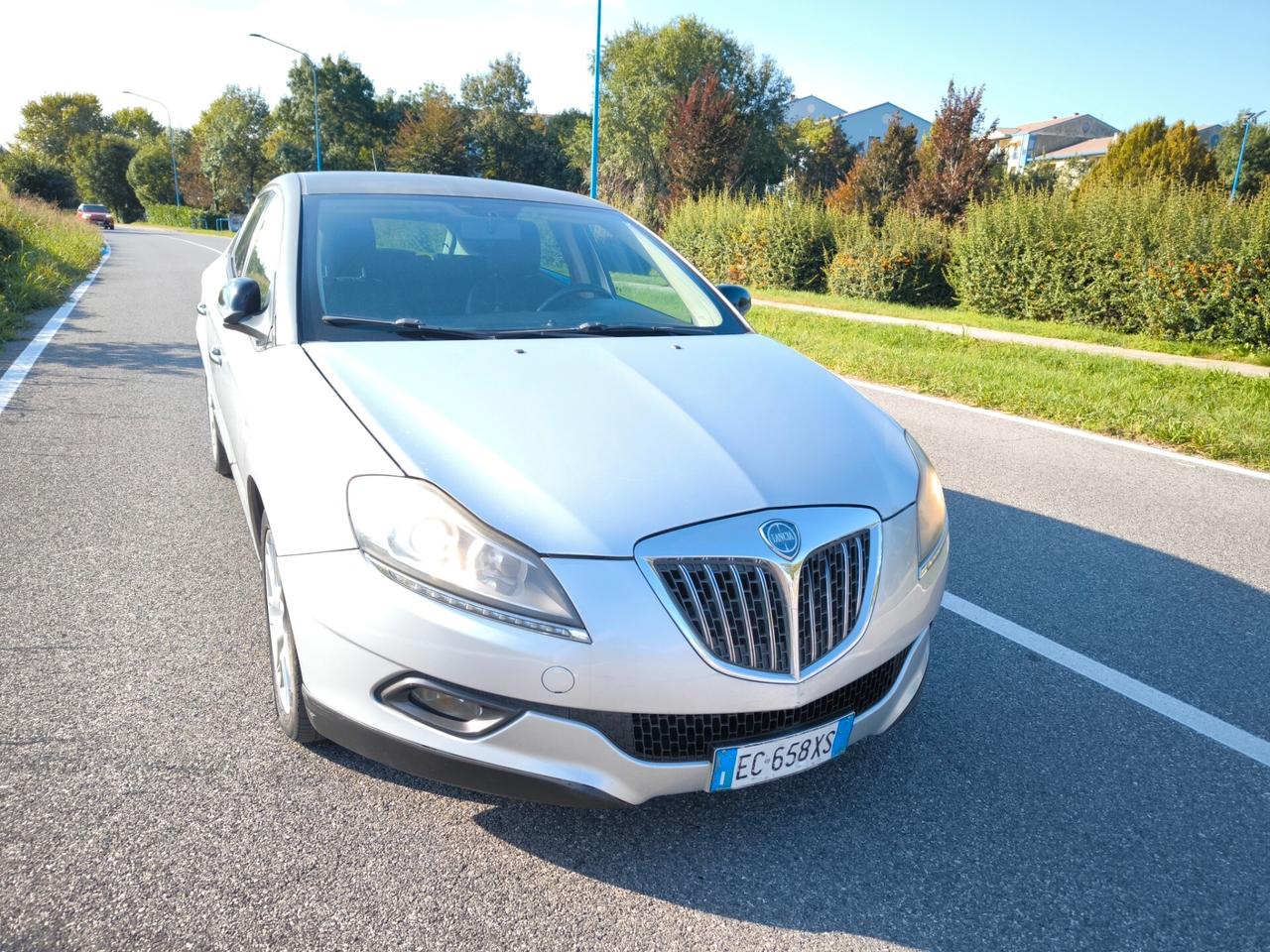 LANCIA DELTA 1,6 MJT-CAMBIO AUTOMATICO-OK NEOPATENTATI