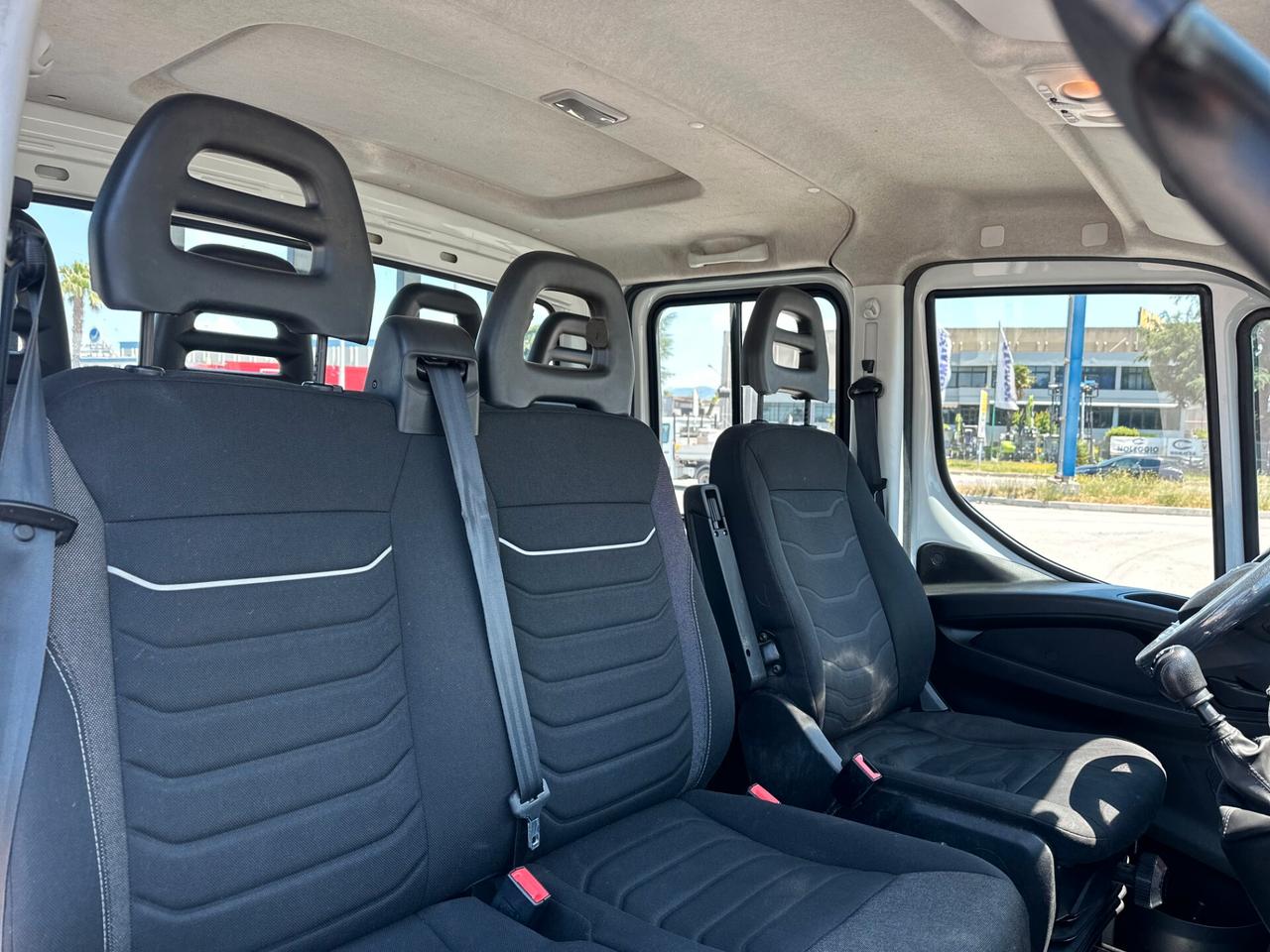 Iveco Daily doppia cabina 3.0 35-180