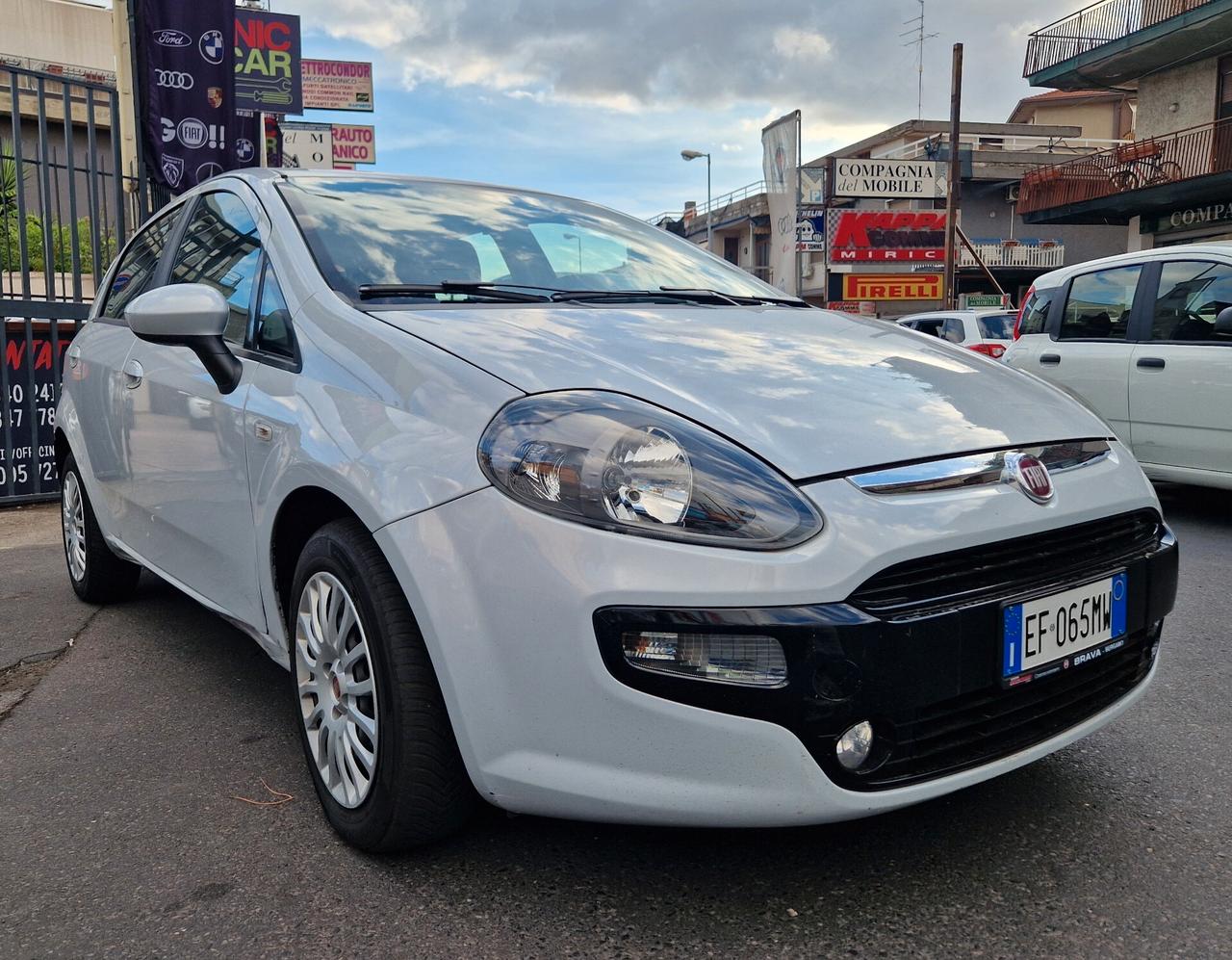Fiat Grande Punto 1.3 MJT 75 CV 5 porte Dynamic