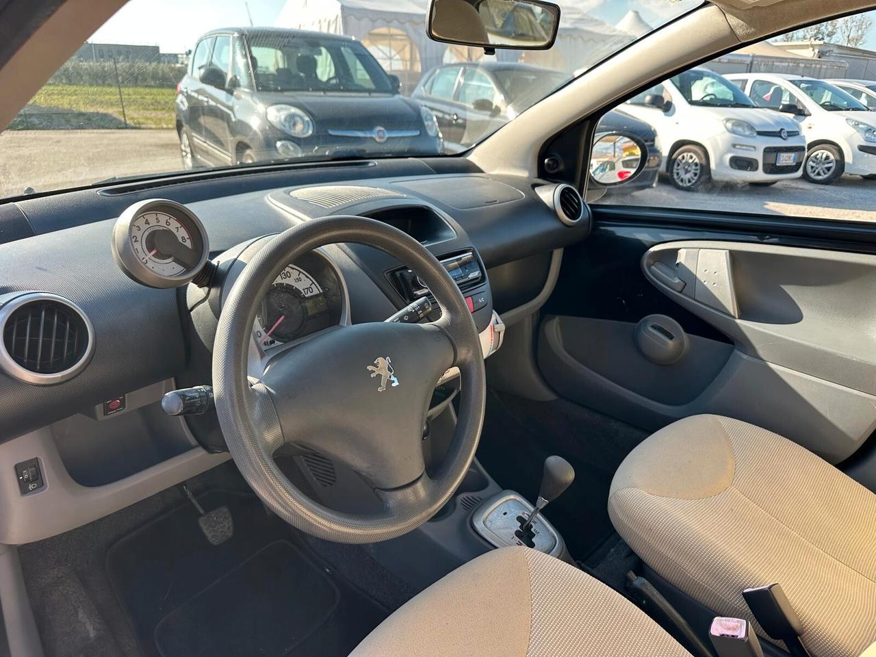 Peugeot 107 1.0 Benzina Automatica