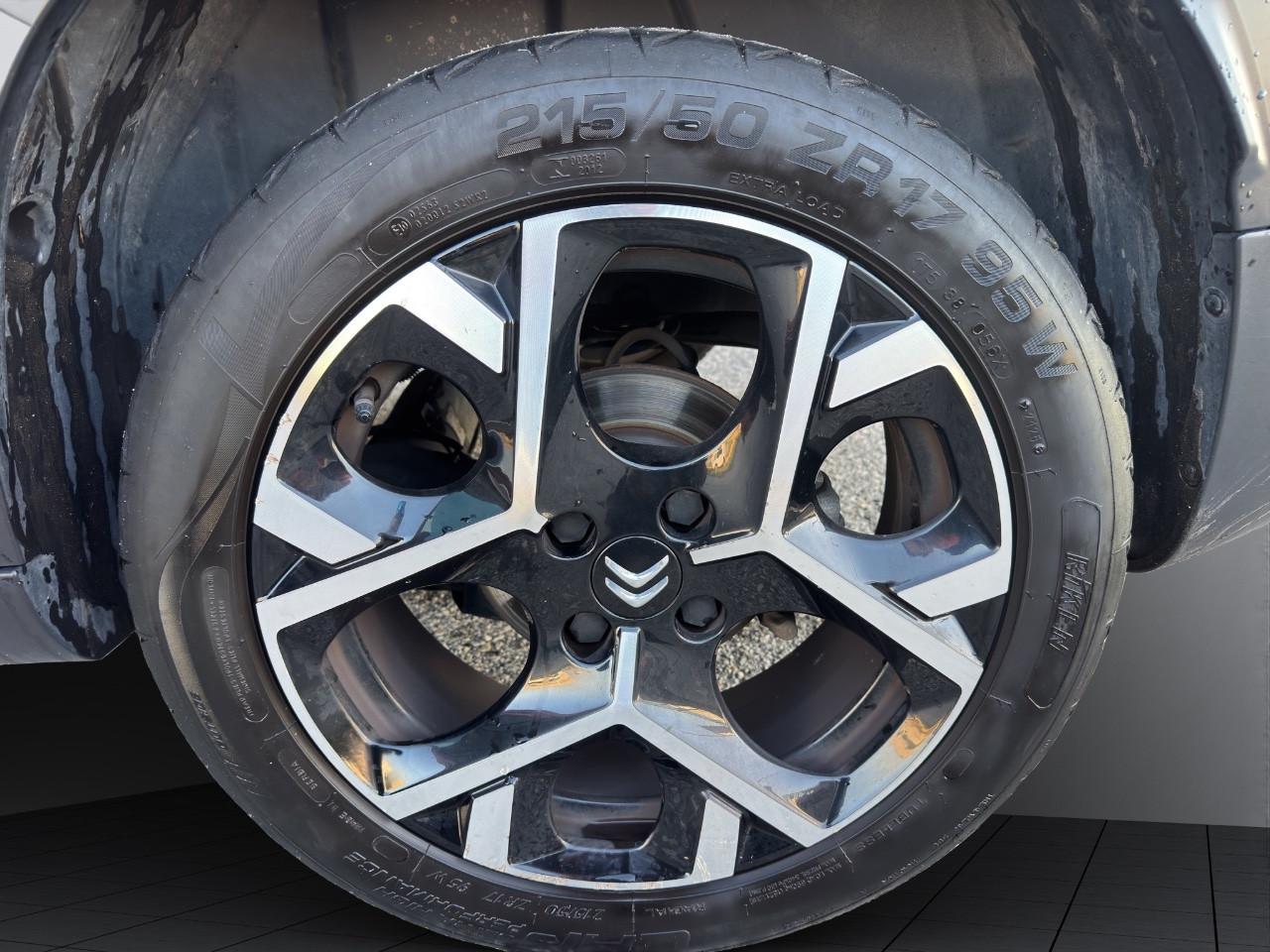 Citroen C3 Aircross CINGHIA APPENA FATTA-1.2 BICOLOR PURETECH SHINE PACK 110 CV-CERCHI 17-SENSORI-NAVI-CRUISE-