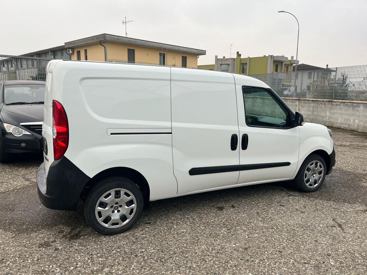 Fiat Doblo CARGO MAXI LH1 LOUNGE 1.3Mjet95cv 4door(Euro 6.2)