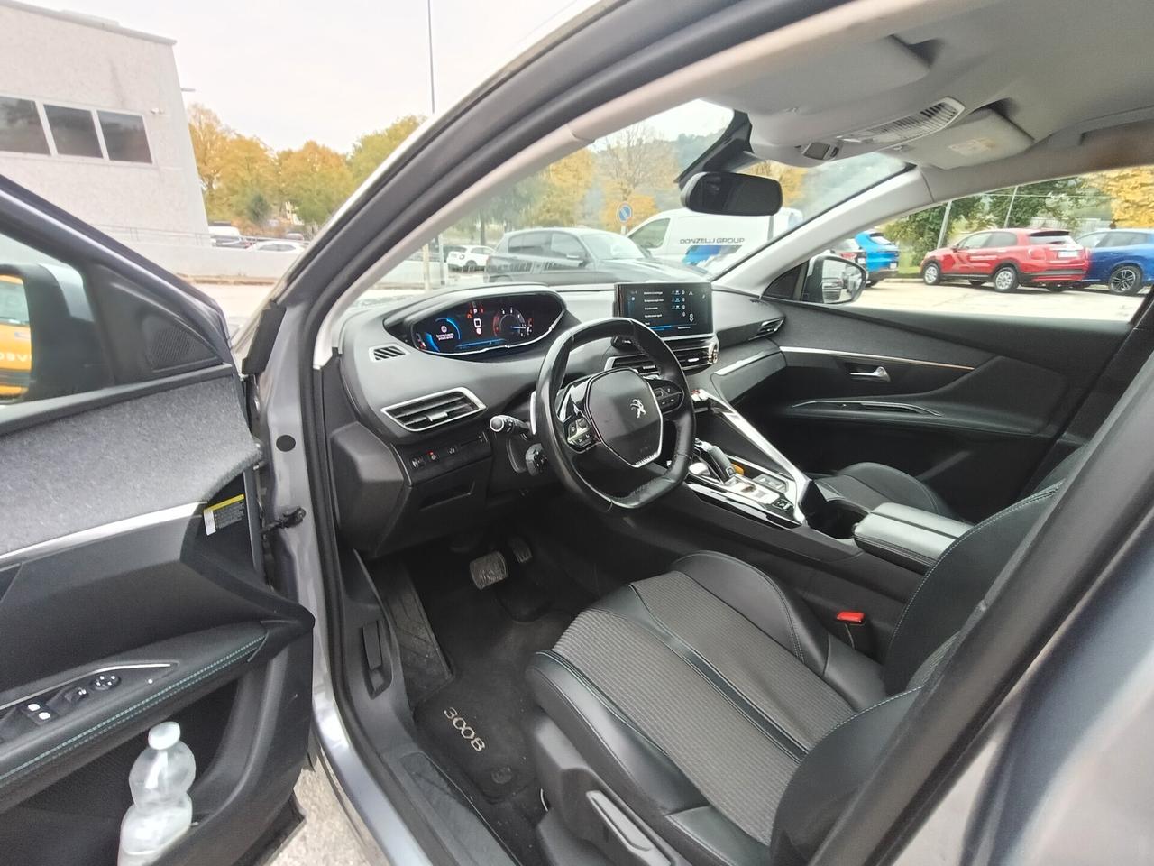 Peugeot 3008 BlueHDi 130 S&S EAT8 Allure