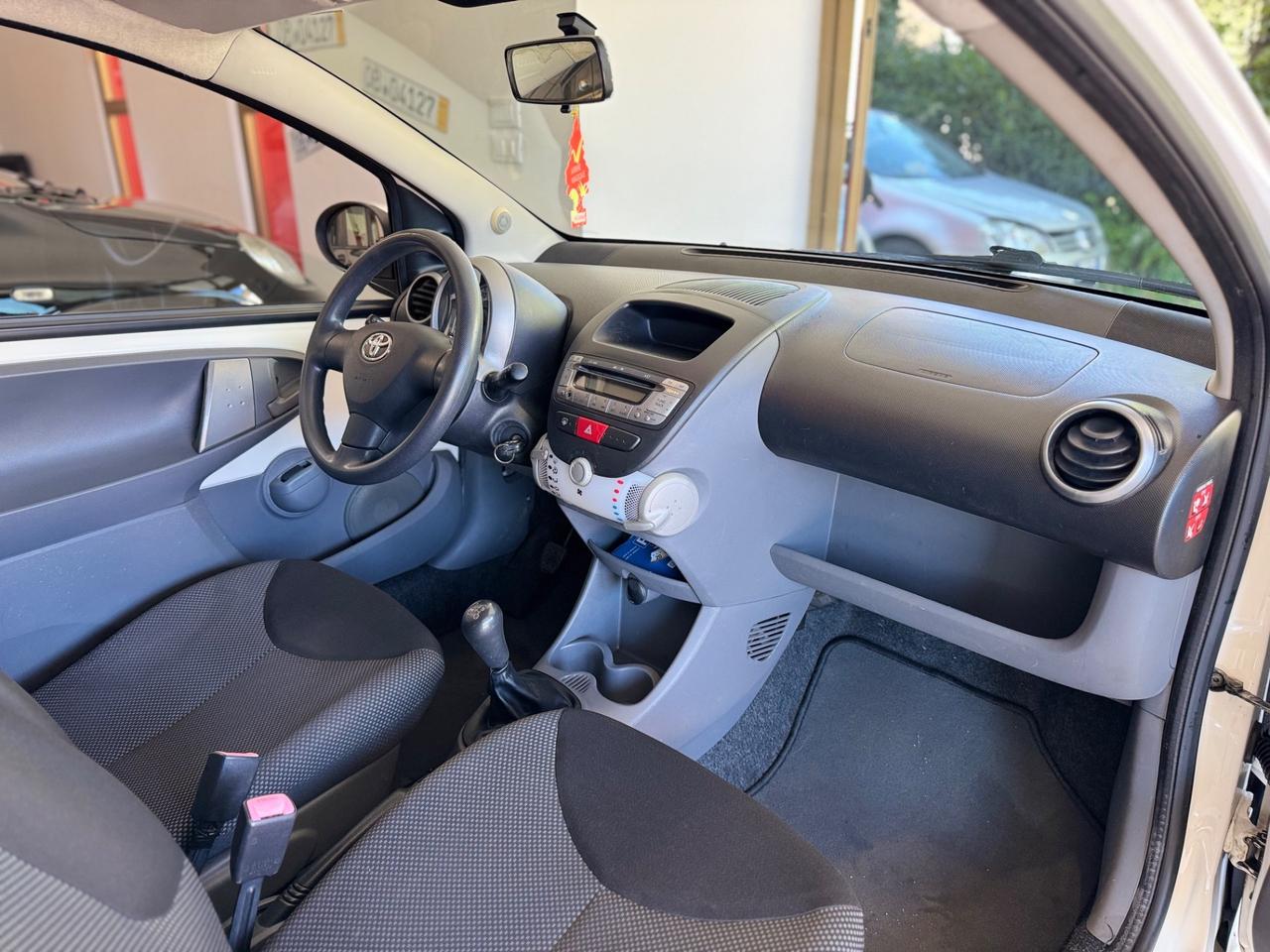Toyota Aygo 1.0 12V VVT-i 3 porte
