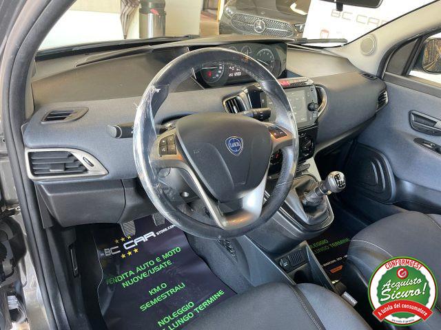 LANCIA Ypsilon 1.0 Hybrid Gold *CAR PLAY*LED