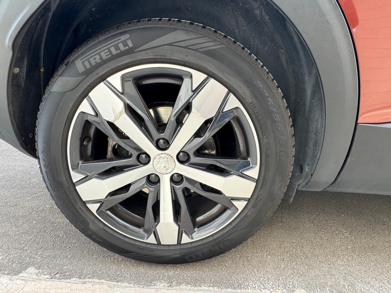 Peugeot 3008 BlueHDi 130 S&S Allure pack manuale