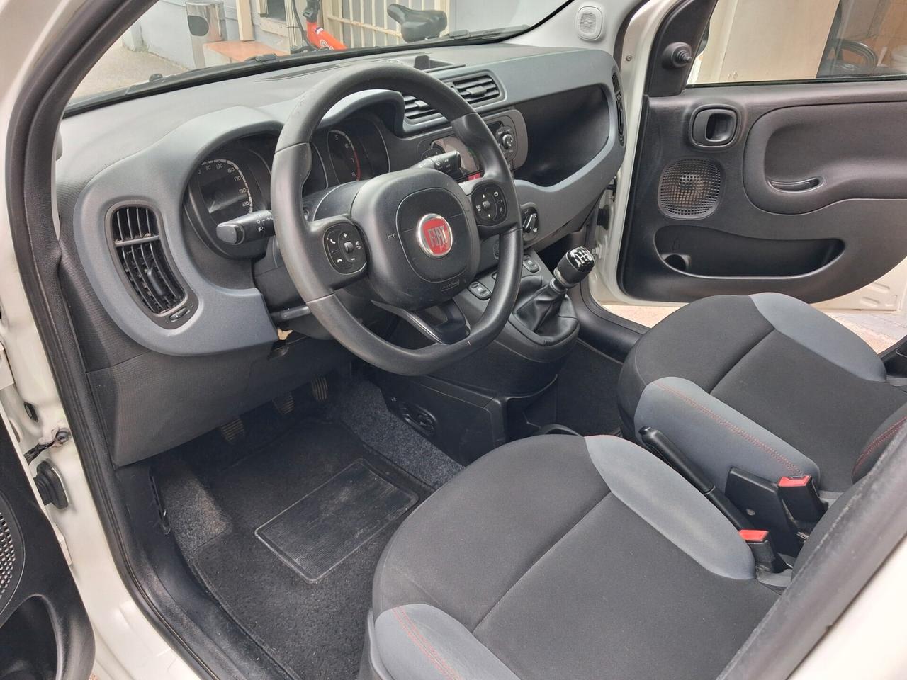 Fiat Panda 1.2 69 C.V. ITALIANA PRONTA CONSEGNA