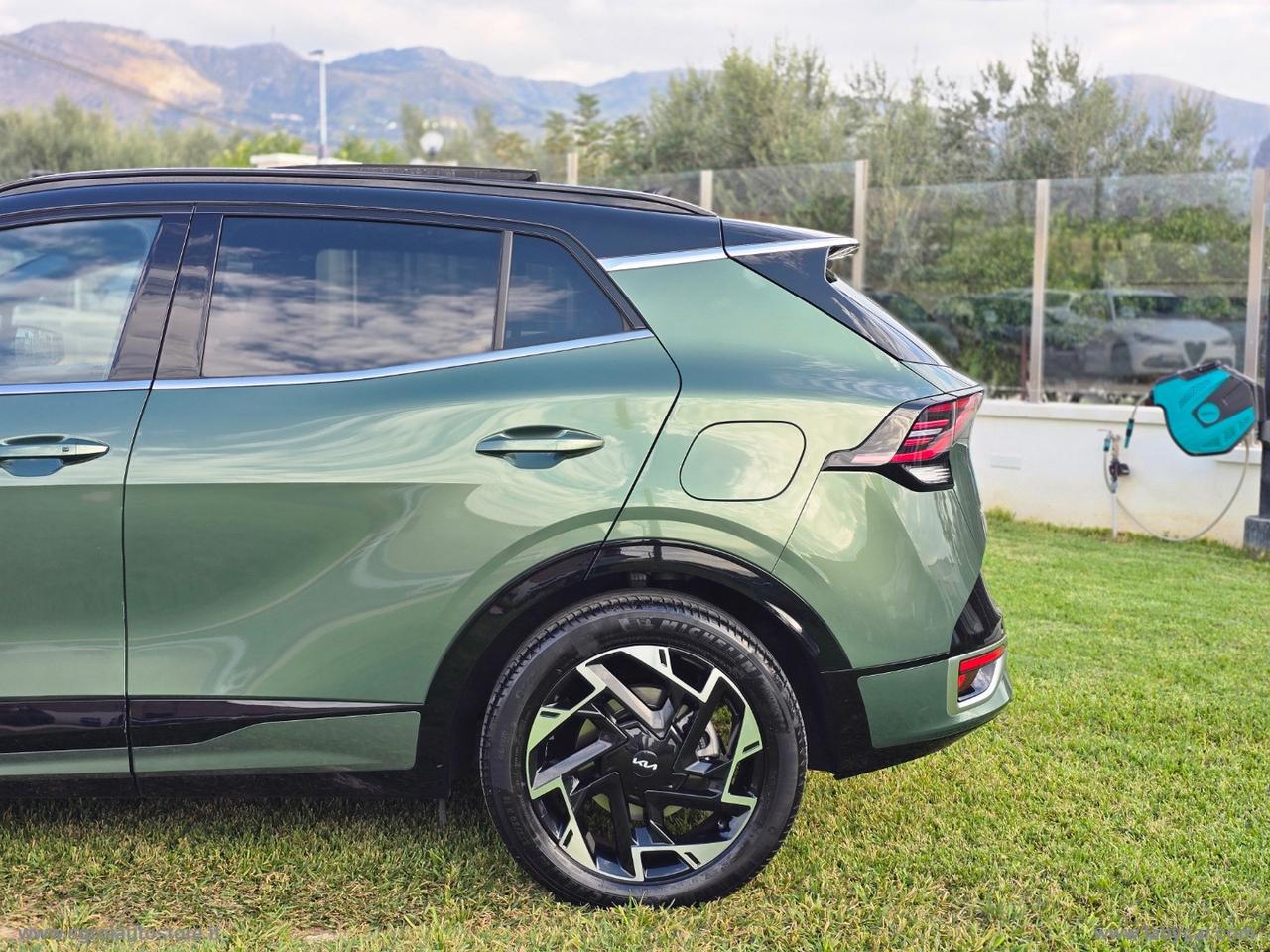 KIA Sportage 1.6 CRDi MHEV DCT GT-line Plus TETTUCCIO