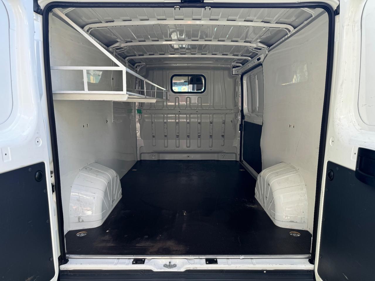 Peugeot Boxer 333 2.0 BlueHDi 130CV PC-TM Furgone