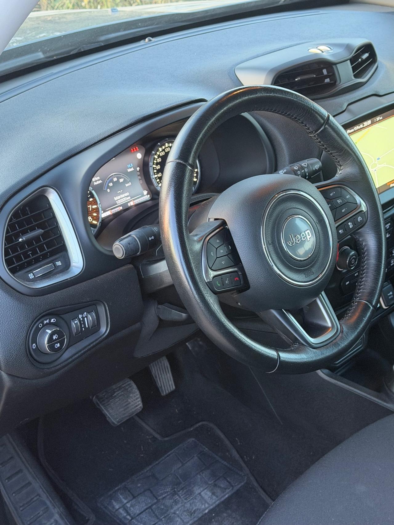 Jeep Renegade 1.3 T4 Cilindri Limited automatico