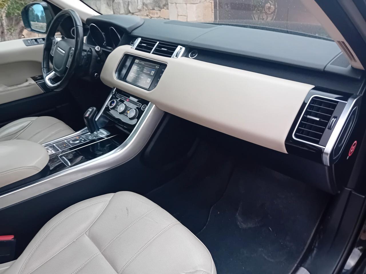 Land Rover Range Sport 3.0 TDV6 HSE Dynamic