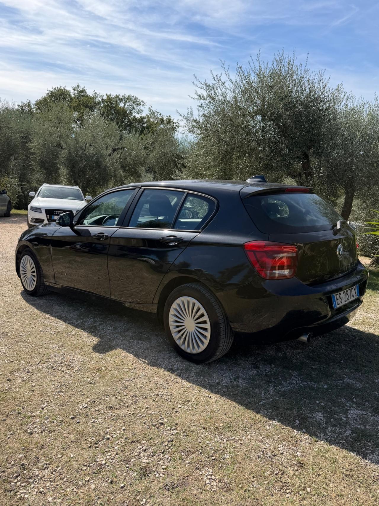 Bmw 116 116d 5p. Urban