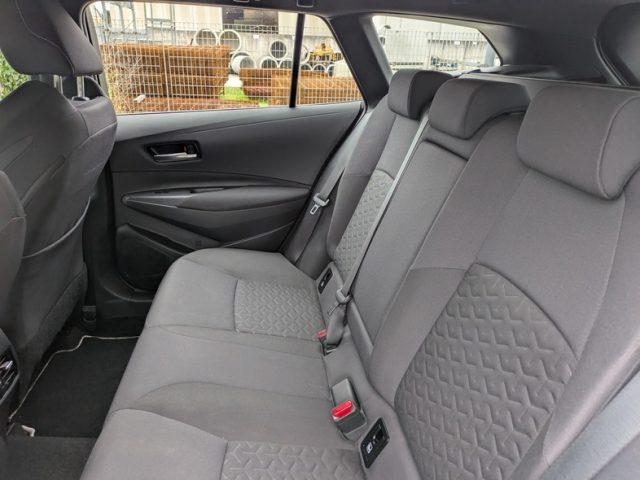 TOYOTA Corolla Touring Sports 1.8 Hybrid Black Edition