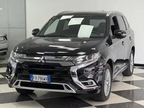 Mitsubishi Outlander 2.4 MIVEC 4WD PHEV Instyle SDA