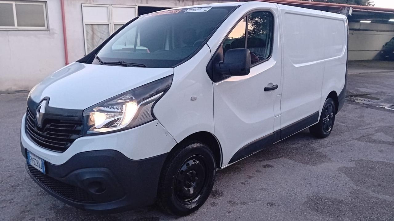 Renault trafic/cargo 1.6 dci-3P-2016