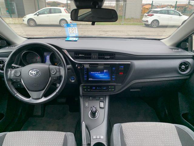 TOYOTA Auris Touring Sports 1.8 Hybrid BLACK EDITION