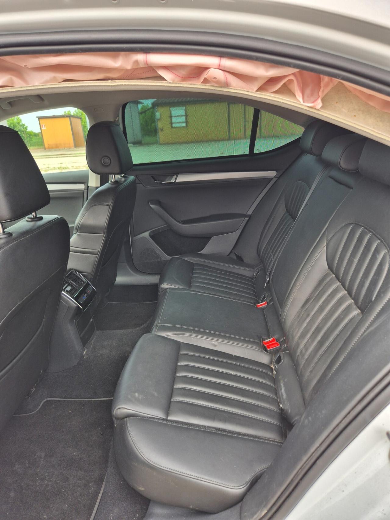 Skoda Superb 2.0 TDI 190 CV SCR DSG Style