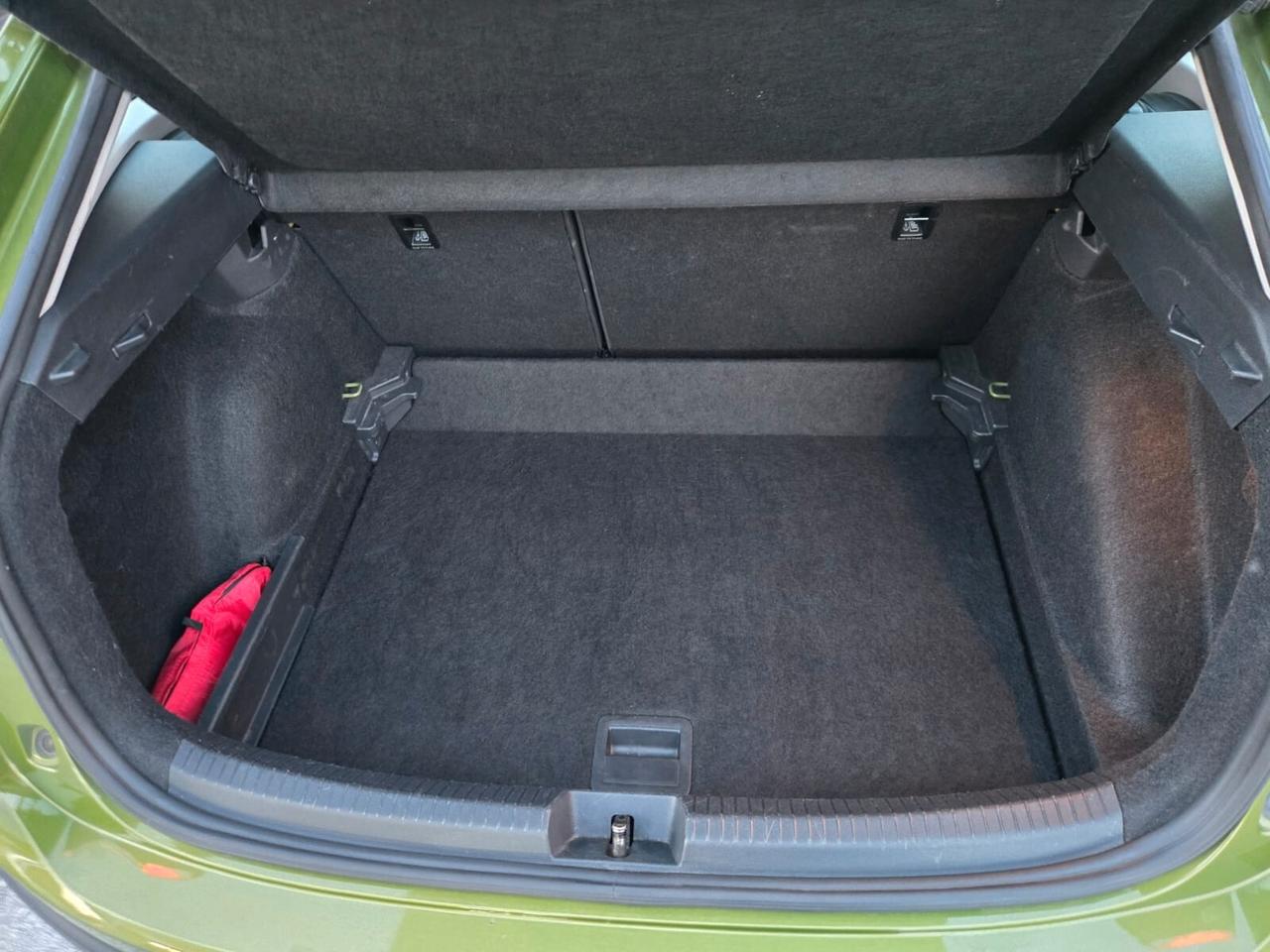 VOLKSWAGEN TAIGO LIFE 1.0 95 cv BENZINA -PROMO OTTOBRE GA FIN&SAFE-