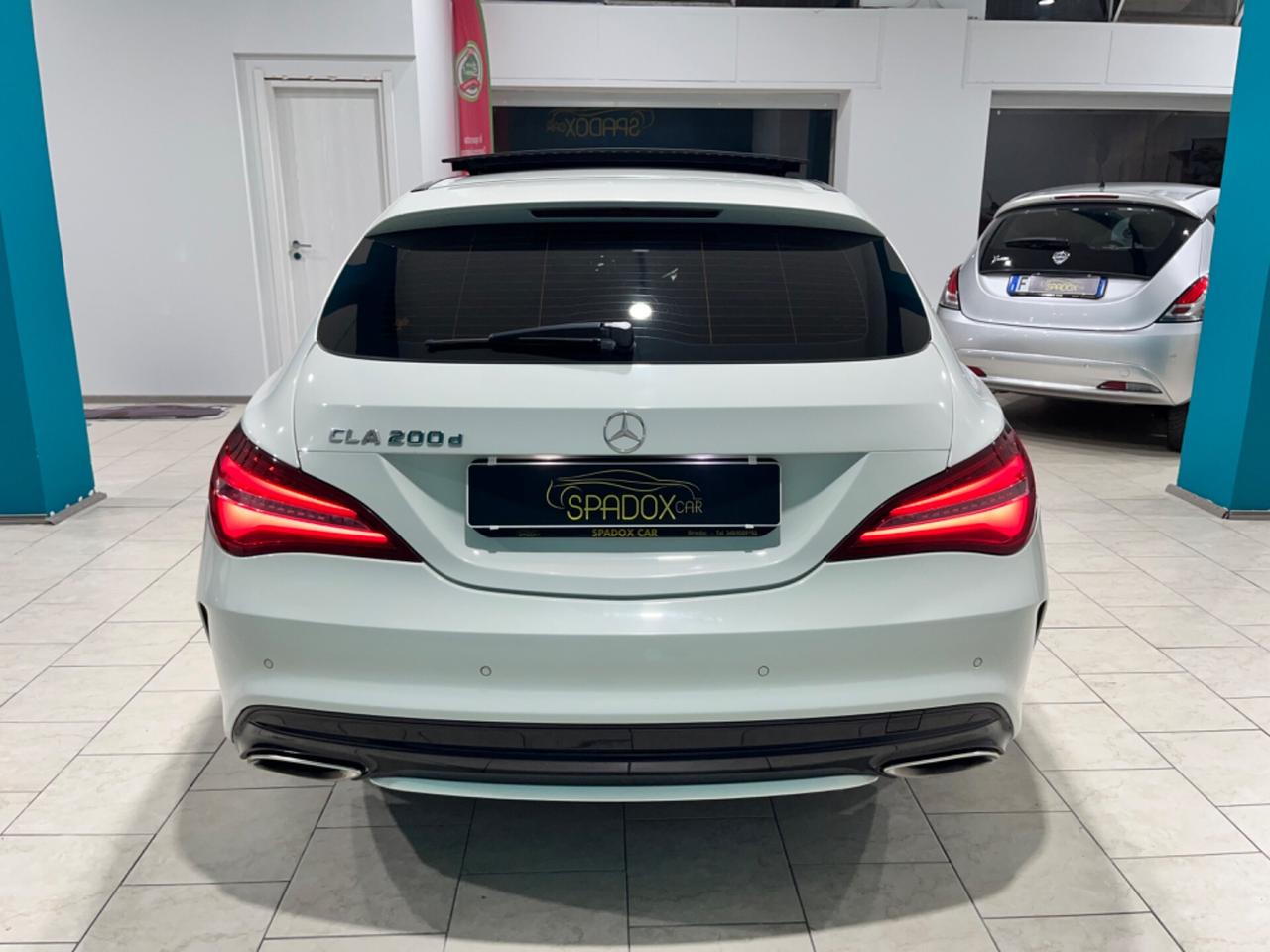 MERCEDES CLA SHOOTING BRAKE 200D *TETTO * PREMIUM *UNICOPROPRIETARIO