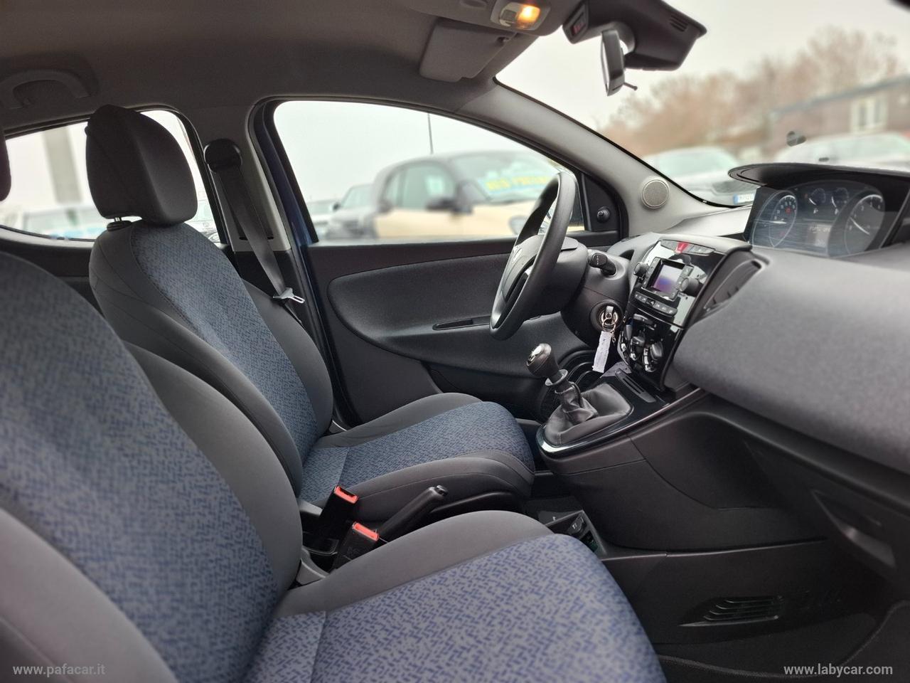 LANCIA Ypsilon 1.0 FireFly 5pS&S Hyb. Eco Silv.