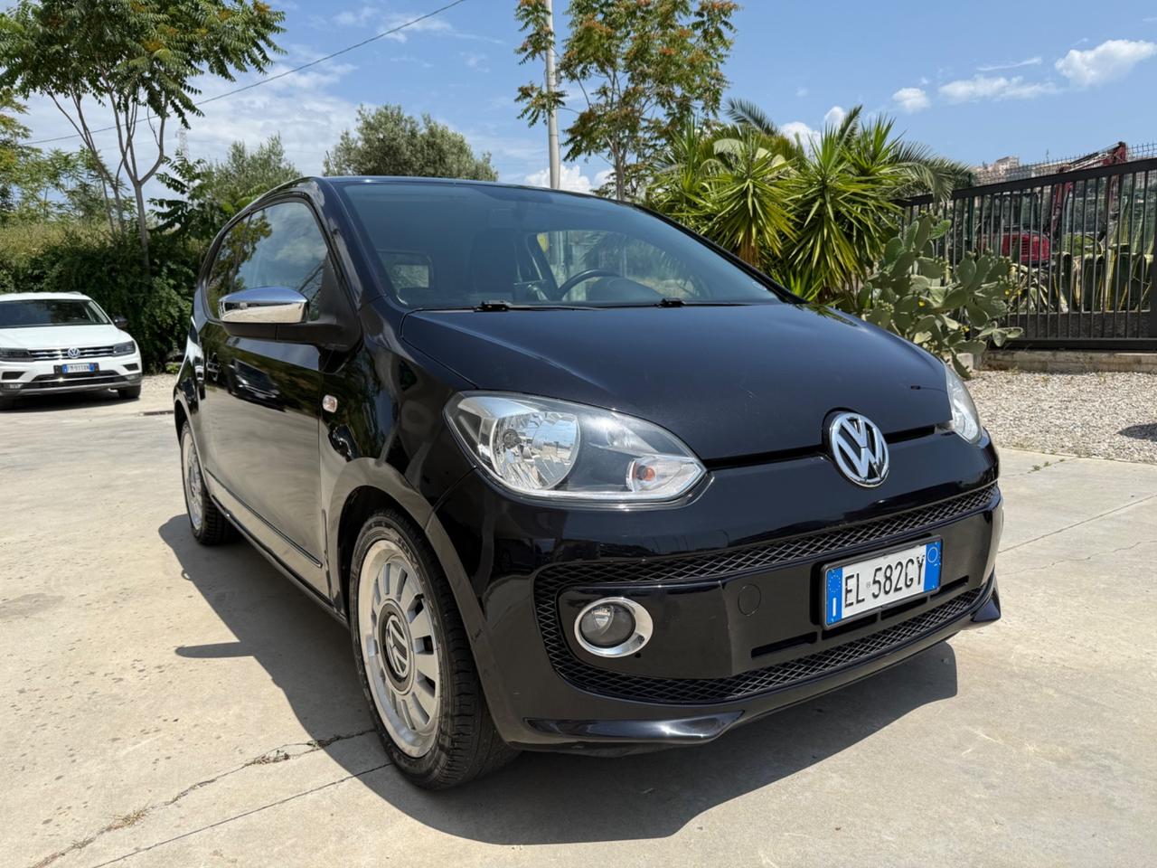 Volkswagen up! 1.0 75 CV 3p. high up!