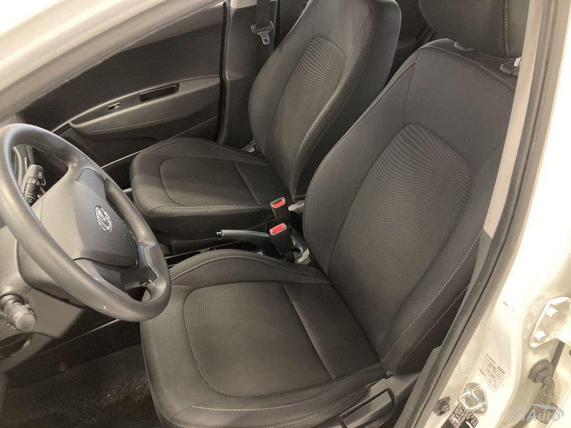 Hyundai i10 1.0 MPI Comfort adatta ai neopatentati
