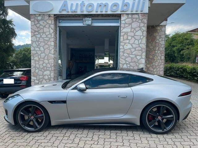JAGUAR F-TYPE COUPE' 2.0 i4 R-DYNAMIC 300CV 60000KM