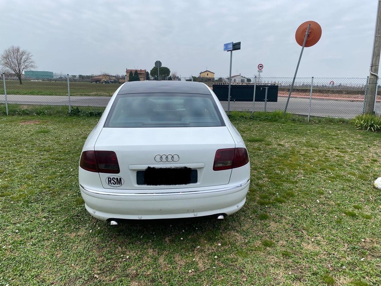 Audi A8 3.0 V6 TDI quattro tiptronic