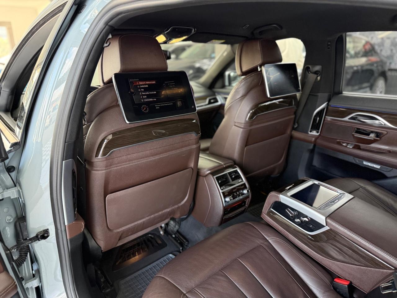 Bmw 740 740E LUXURY 326 CV FULL OPTIONAL