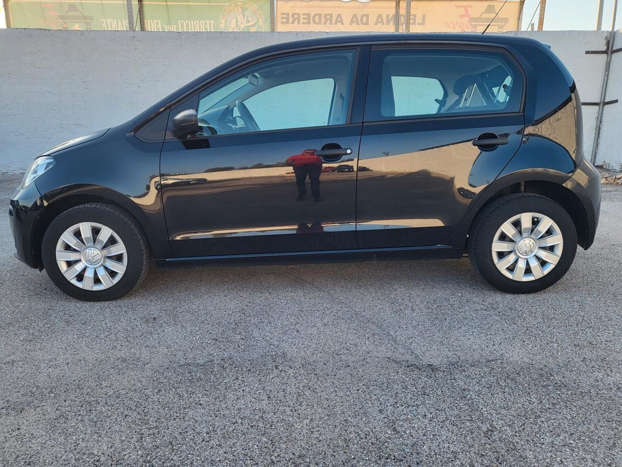 Volkswagen up! 1.0 5p. move up!