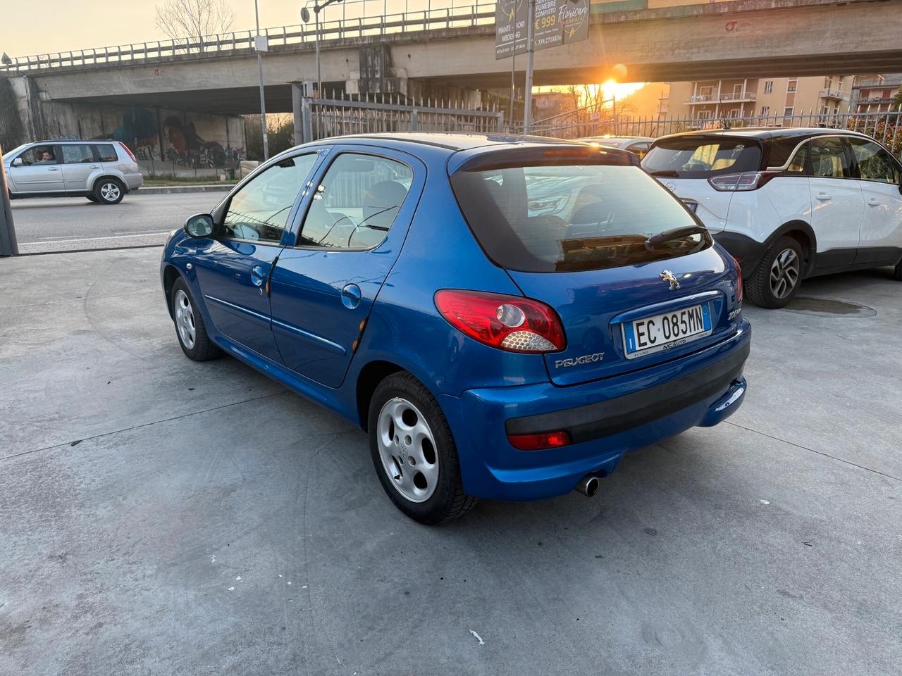 206 PLUS 1.1 GPL 57CV 2010 CON SOLI 96.000KM