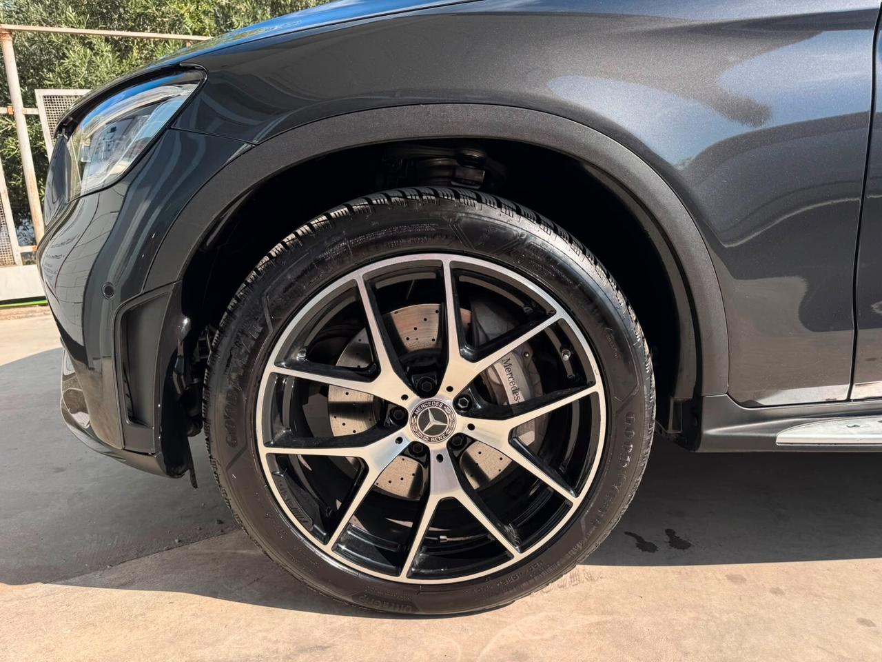 GLC 300 de 4Matic Plug-in hybrid Coupé Premium Plus Tetto apribile