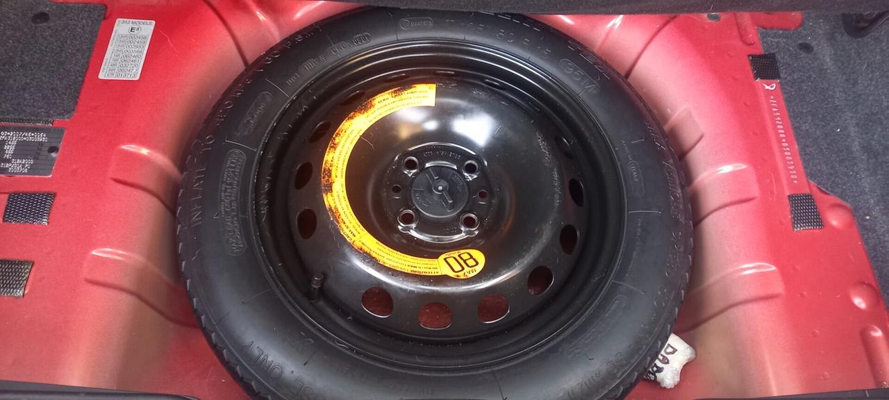 Fiat Panda Modello Lounge Benzina cc. 900 5 Porte SOLO 73.500 Chilometri UTILIZZABILE X I NEOPATENTATI 2025...!!!!