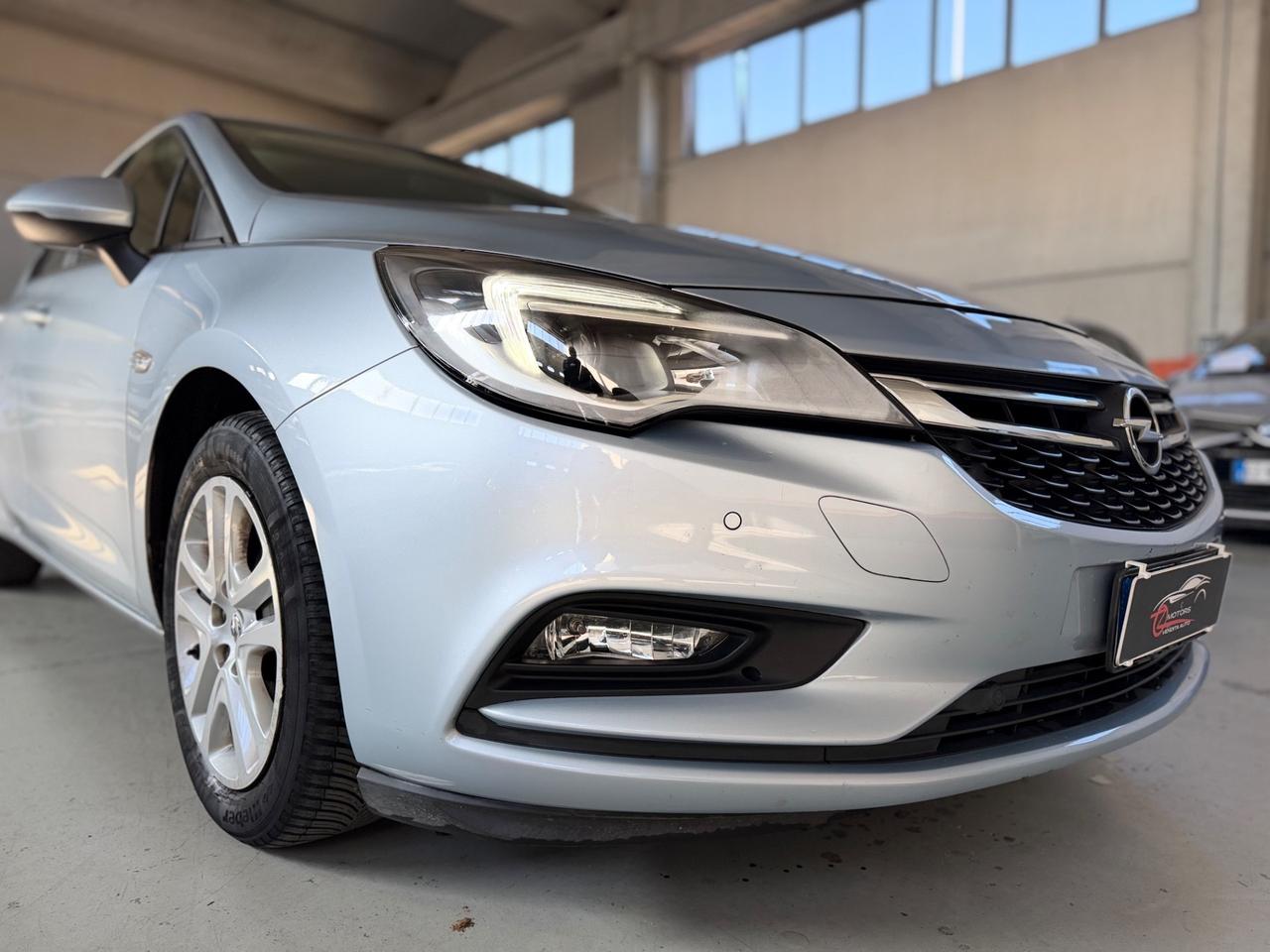 Opel Astra 1.6 CDTi 110CV Start&Stop 5 porte Innovation NEOPATENTATI