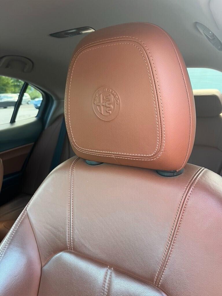 Alfa Romeo Giulia 2.2 Turbodiesel 136 CV AT8 Super