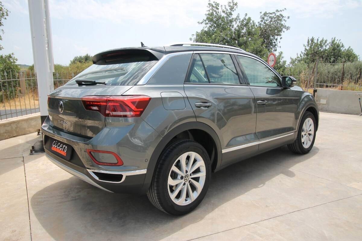 Volkswagen T-Roc 1.0 TSI Style|11.800km|2025