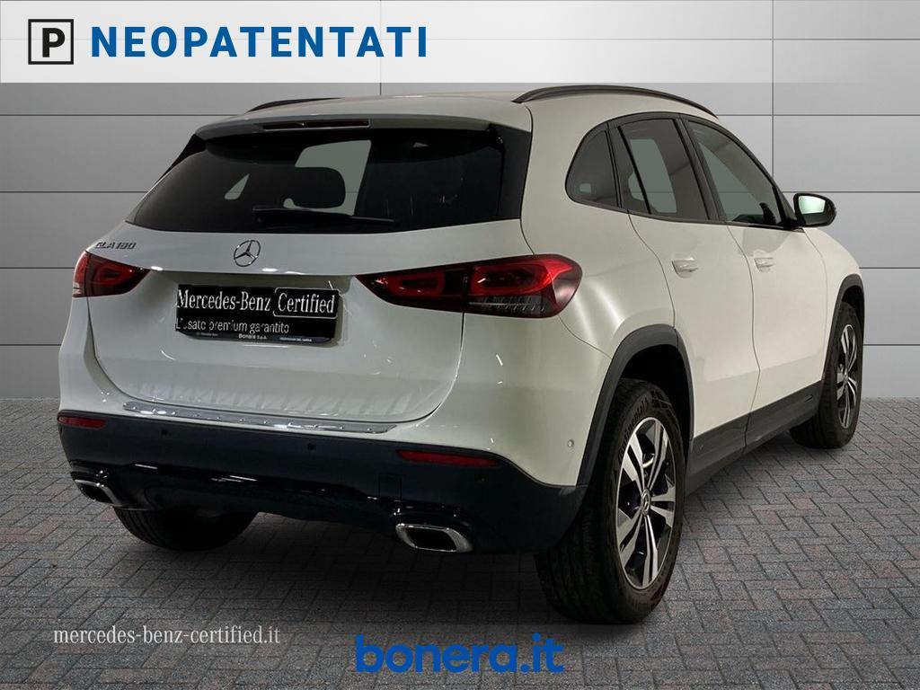 Mercedes GLA 180 180 Sport Plus 7G-DCT