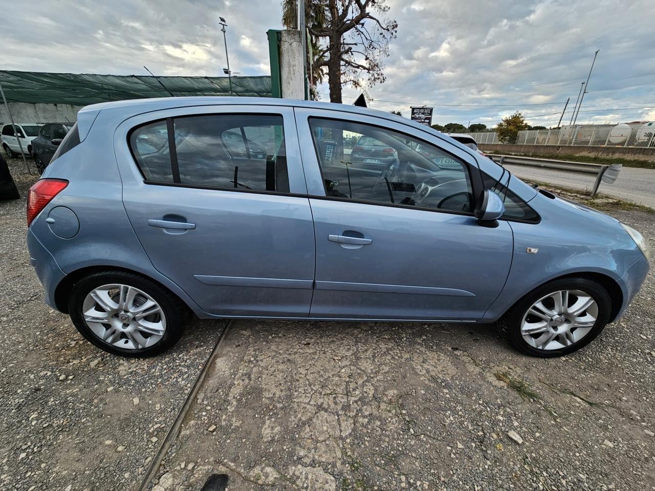 Opel Corsa 1.3 CDTI 5 porte