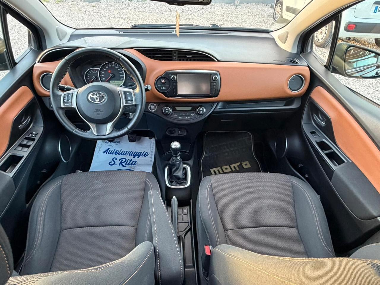 Toyota Yaris 1.3 5 porte Lounge