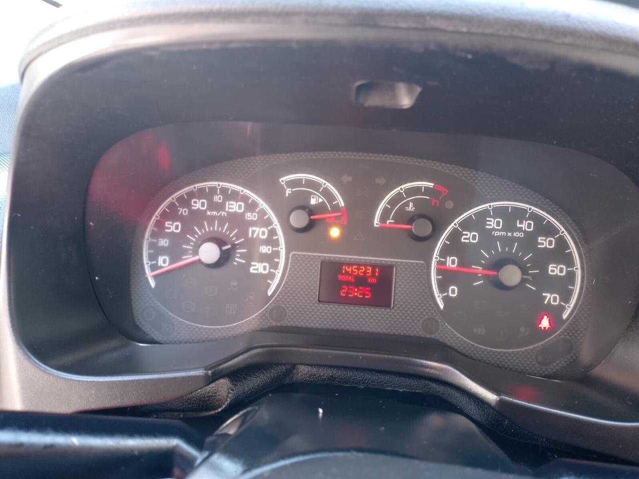 Peugeot Bipper Furgonato 1,3 HDI O.TTIME CONDIZIONI