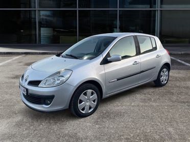 RENAULT Clio 1.2 BENZ 75 CV 16V 5 porte ADATTA NEOPATENTATI