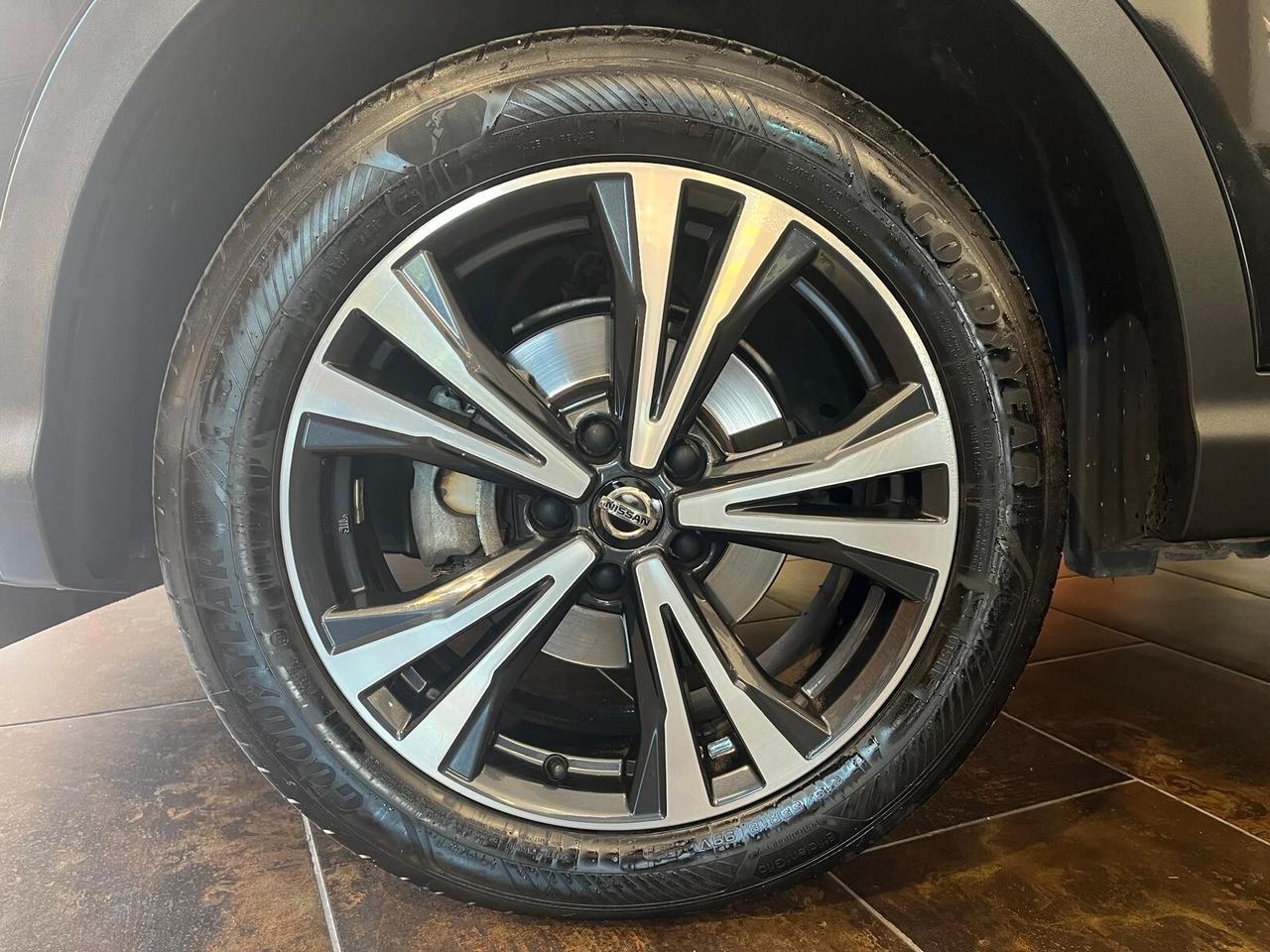 Nissan Qashqai 1.3 DIG-T 140 CV N-Connecta